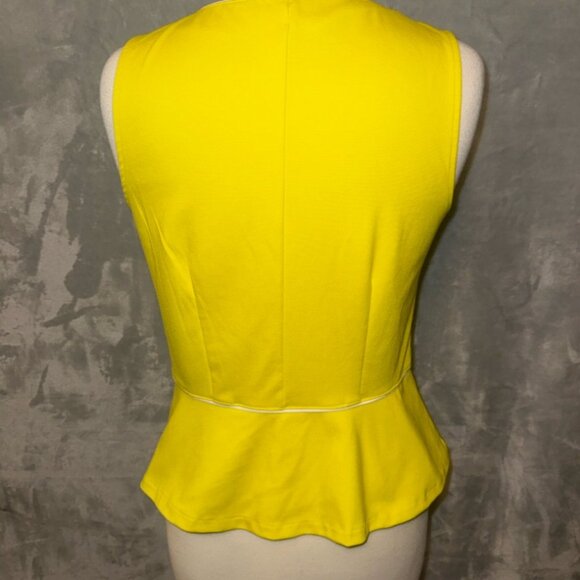 Banana Republic‎ piped peplum tank small EUC - Picture 2 of 3